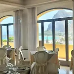 מלון Panoramic 4*