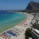 Panoramic