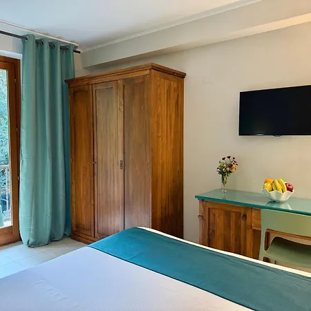 Panoramic 4*